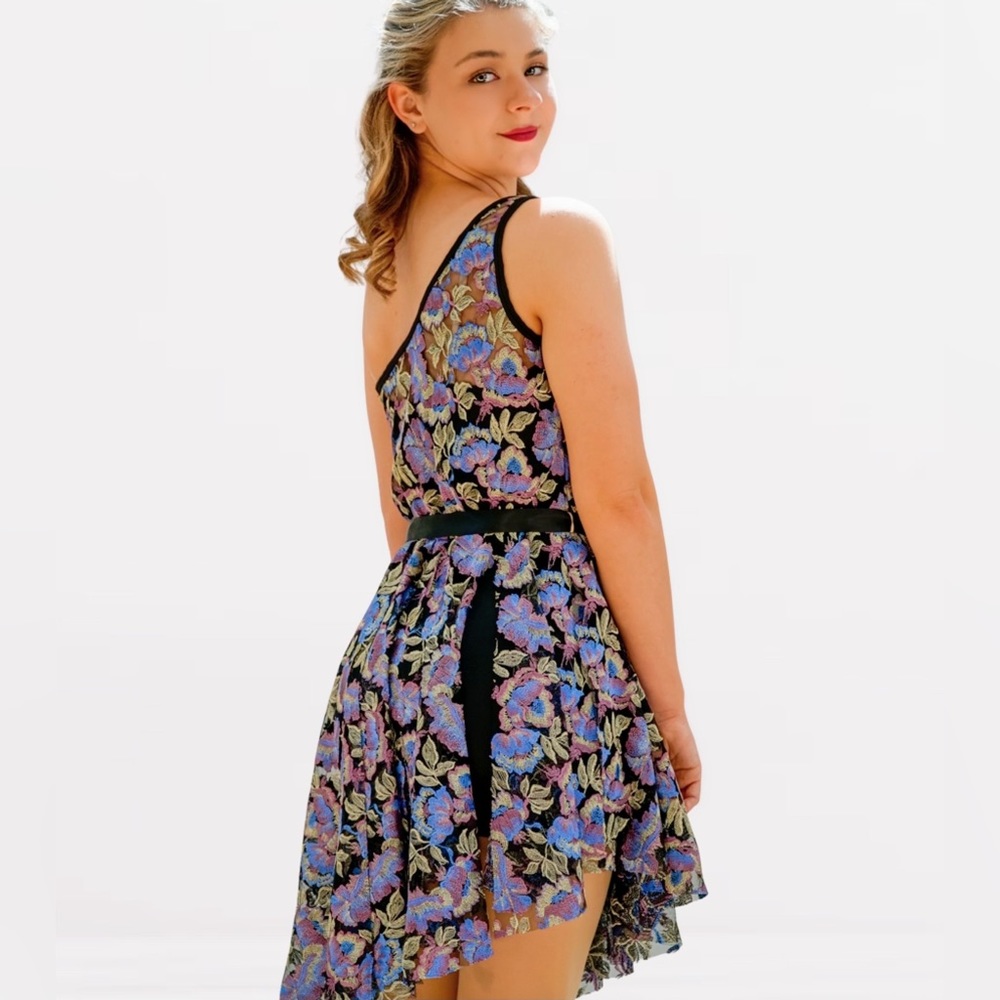 Dance costume